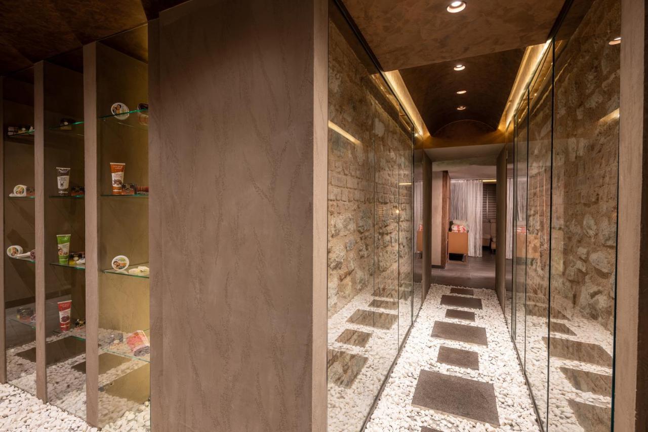 Cronton Design Hotel Istambul Exterior foto The Spa at The Landmark