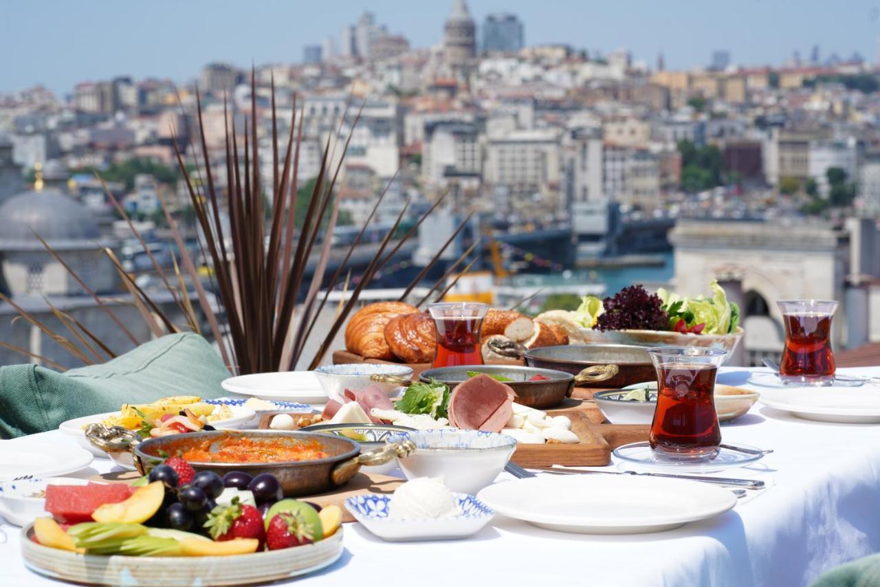 Cronton Design Hotel Istambul Exterior foto A traditional Turkish breakfast